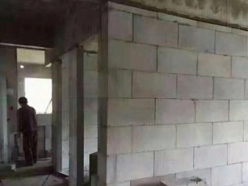 图 硚口承接加气块 专业轻质砖隔墙 价格实惠 专业安装 武汉建材