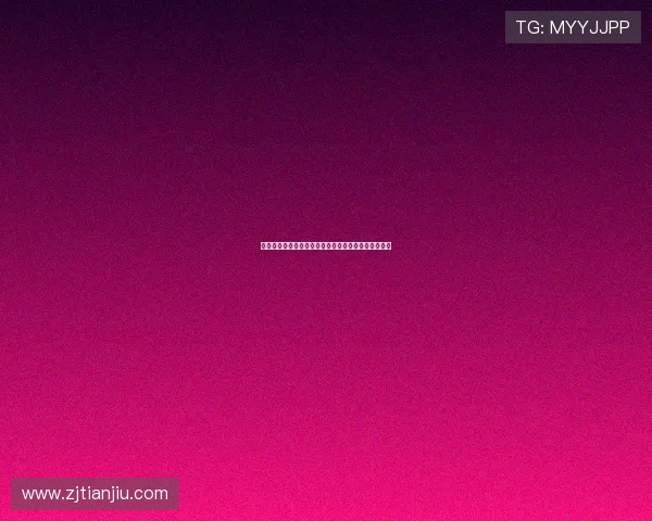 十三号凶宅：都市传说中的暗影，你敢推开那扇门吗？